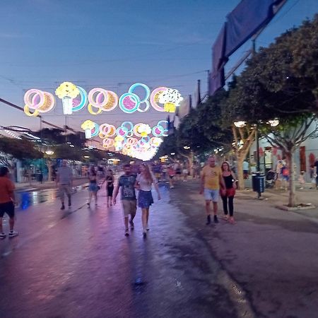 Apto A 5 Min A Pie De La Playa Málaga Eksteriør bilde